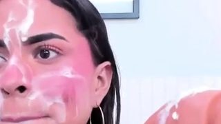 Amateur brunette ariana marie solo toying