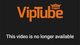 Squirting multi-orgasm babe with sex toy