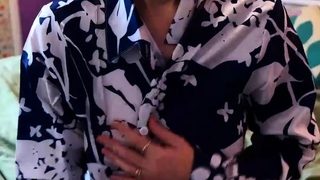 Sydney Harwin – Son Cant Hold Back