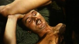 vintage con una morena cojonuda